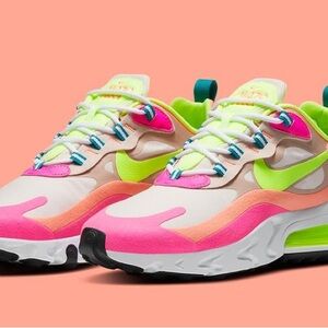 Nike Air Max 270 Women’s Neon Shoes 7.5